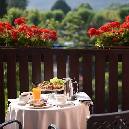 מלון Iseo Lago Hotel 4*