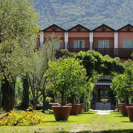 Iseo Lago Hotel Hotel 4*