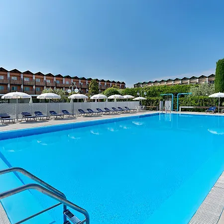 Iseo Lago Hotel Hotel 4*